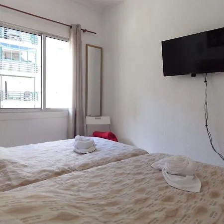Apartmán 1 Bed Aptin Quiet Area Of Cristiano K105