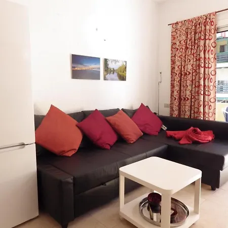 1 Bed Aptin Quiet Area Of Cristiano K105